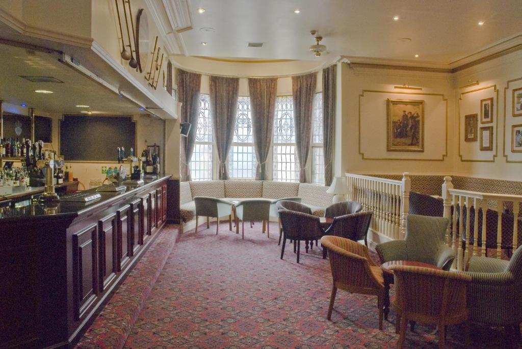 Pub/Lounge