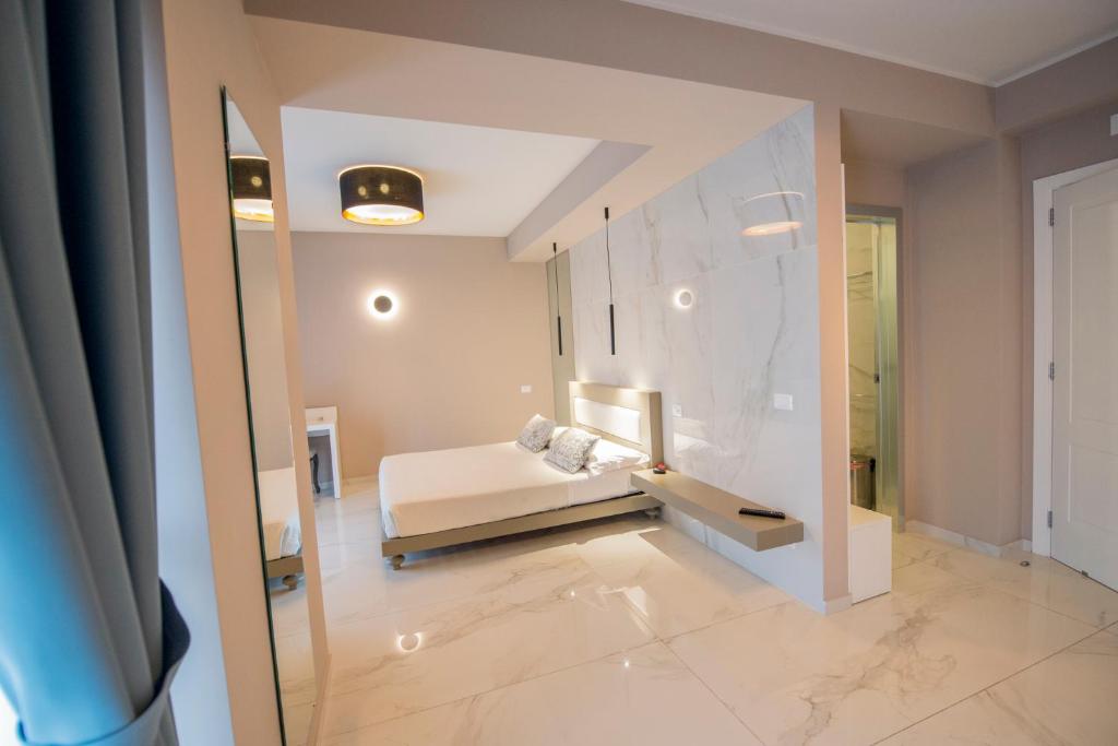 Milazzo Aeolian Sea Port B&B - 1