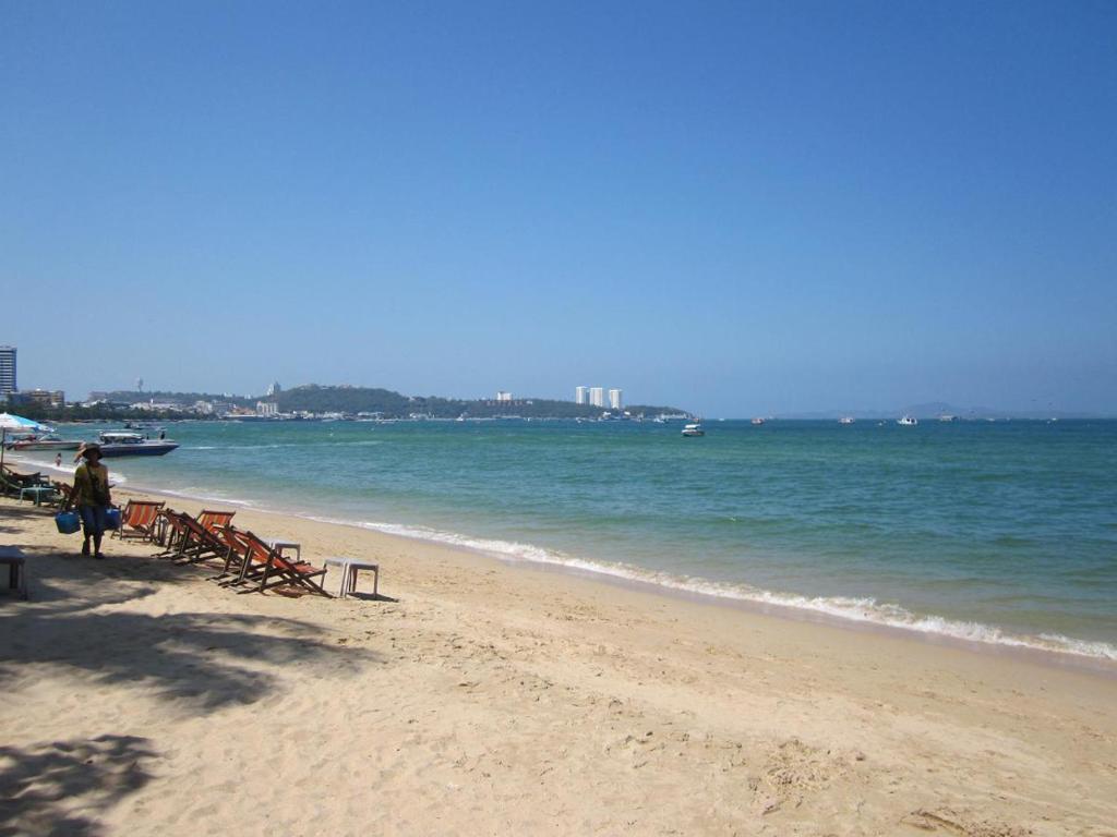 RATANA VILLA - PATTAYA HOLIDAY HOUSE WALKING STREET 7 bedrooms photo