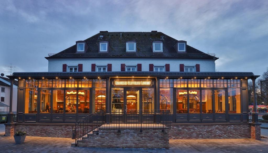 Brauerei Gasthaus Lohhof — Hotel in Unterschleissheim