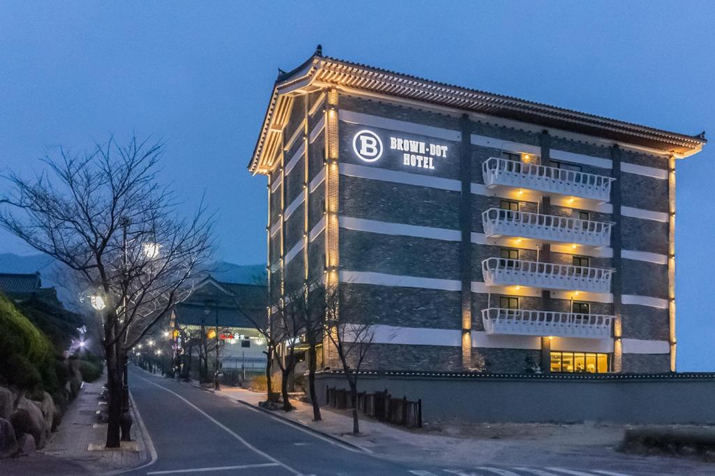 Brown Dot Hotel Gyeongju — Hotel in Gyeongju-si
