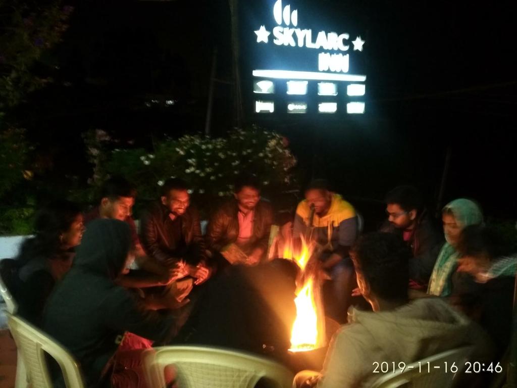 Skylarc Inn photo