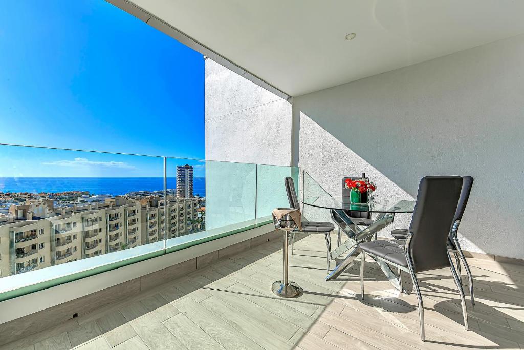 OCEAN GARDEN APARTMENT WITH SEAVIEW. - 3
