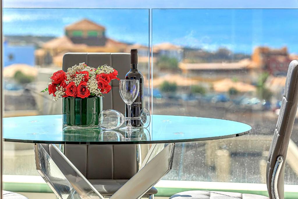 OCEAN GARDEN APARTMENT WITH SEAVIEW. - 2