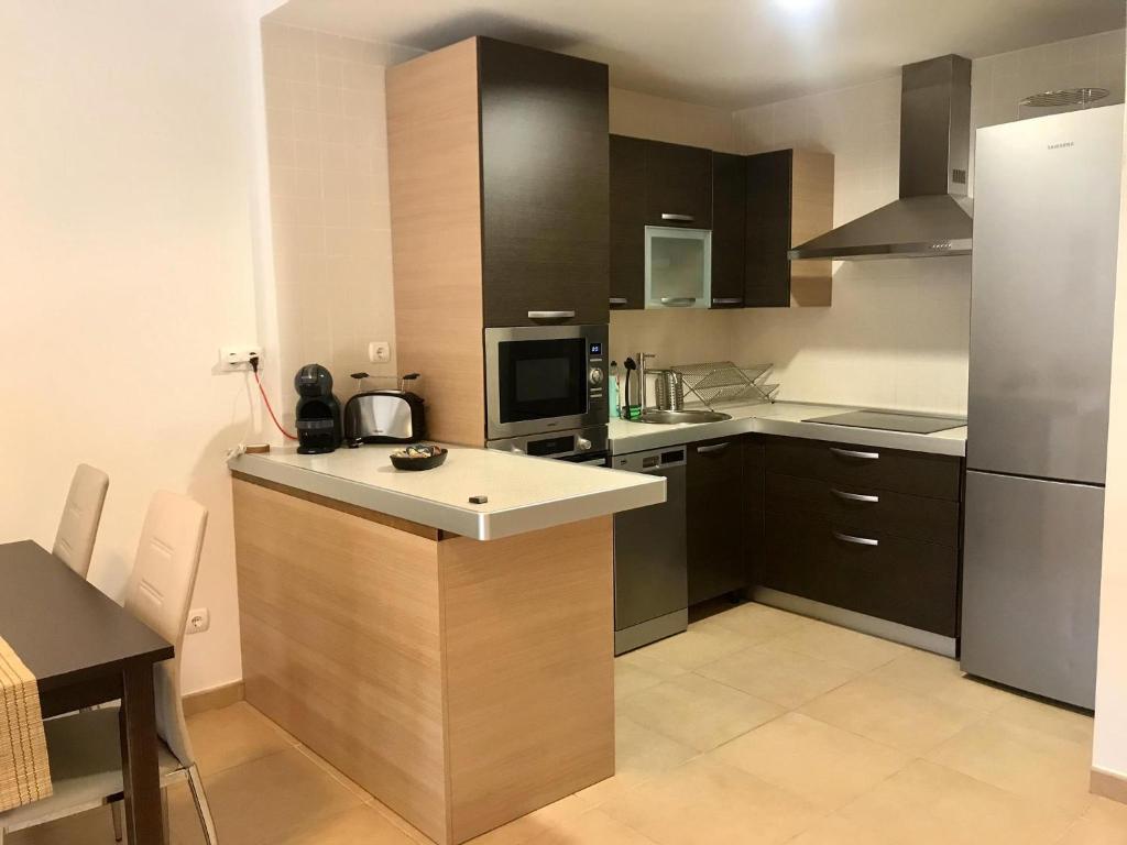 El Mocan Luxury Apartment - 5