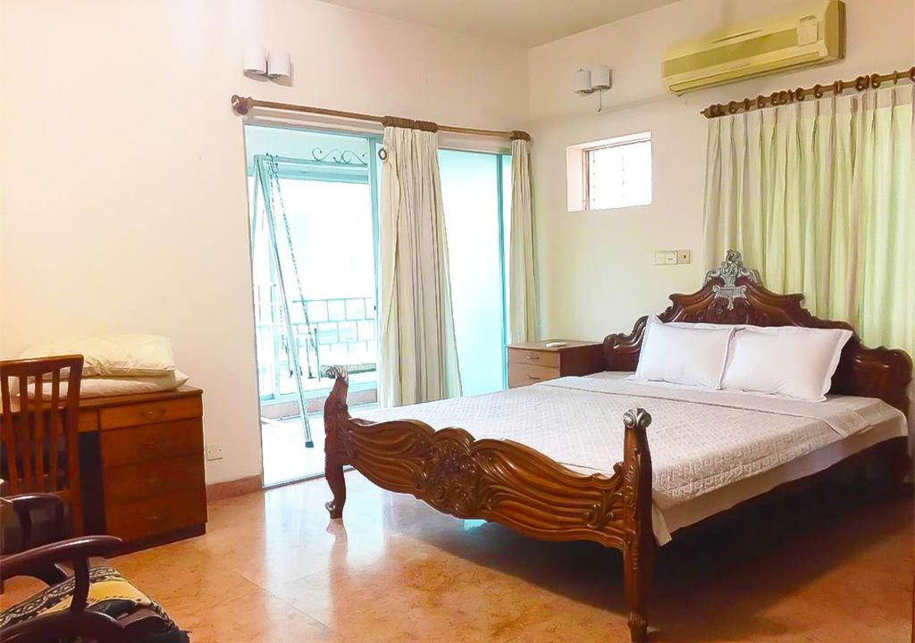 Maya Service Apt Guest House