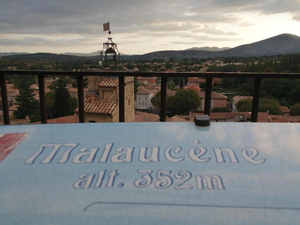 LE PETIT VENTOUX VILLAGE - 2