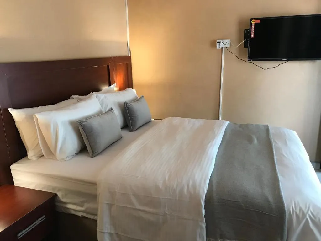 MLK B&B, hotel in Malake