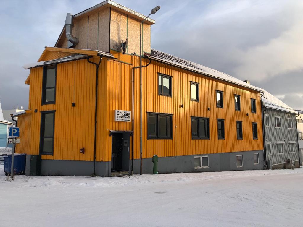 Brygga Gjestehus — Hotel in Harstad