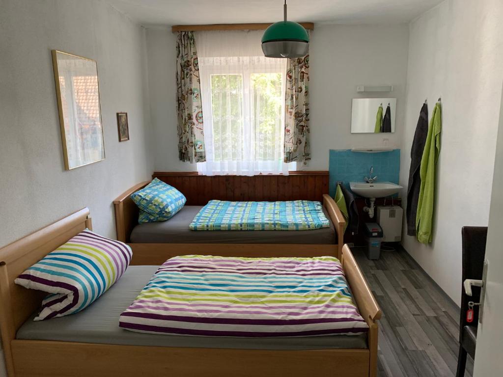 Pension Bachmann — Hotel in Meitingen
