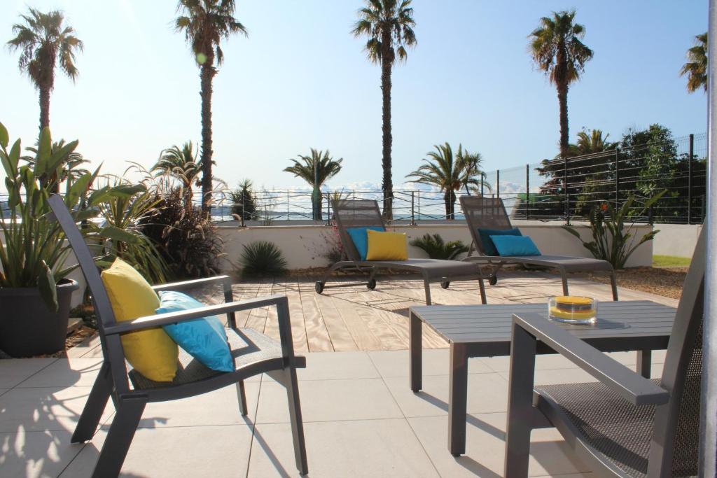 O FIL DE L'EAU BANDOL - App A05 - T3 avec Jardin et terrasse - 4