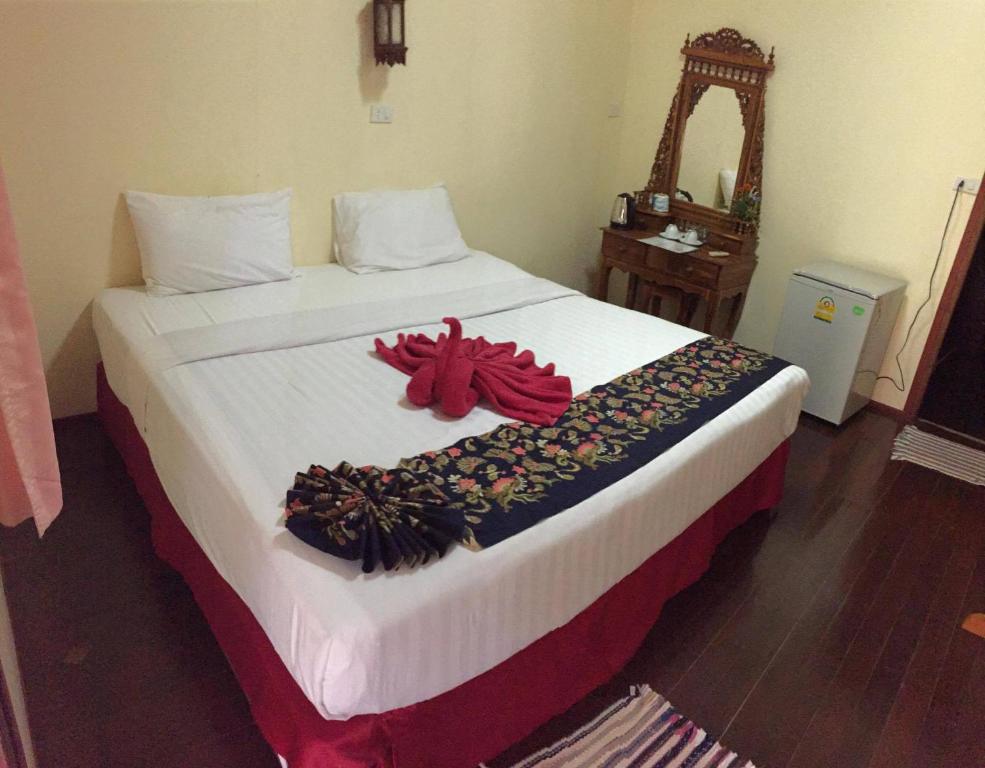 Lanta Pearl Beach Resort (SHA Extra Plus) photo