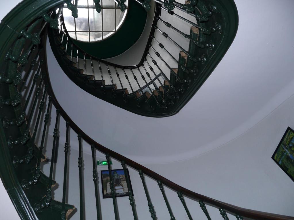 Hotel Ambassadeurs photo