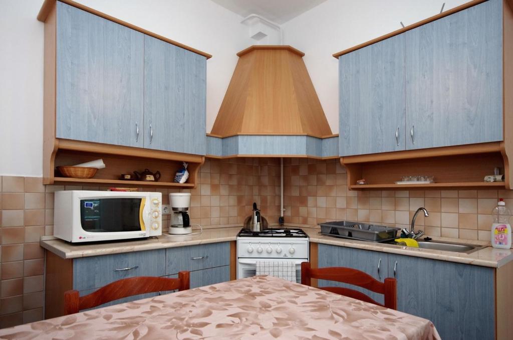 Kitchen, Csigahaz panzio in Gyula