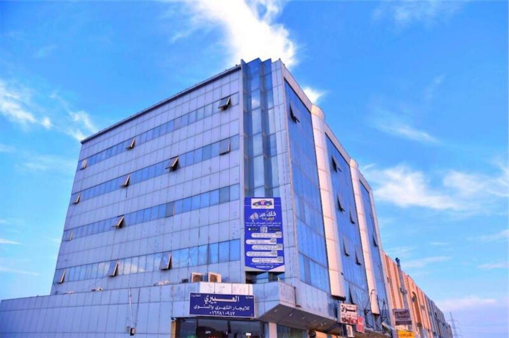 Al Eairy Apartments Al Qassim 4 photo