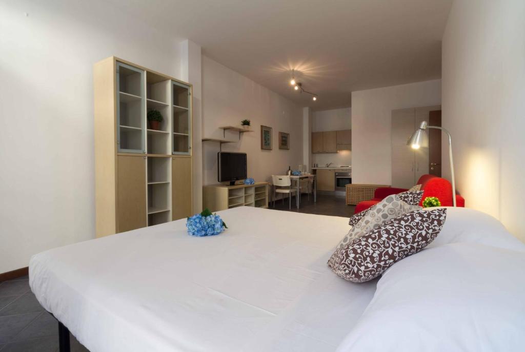 Galleria Roma Apartment - Affitti Brevi Italia - 2