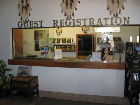 Glacier Gateway Plaza photo
