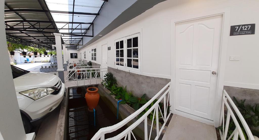 Fancy Carp Resort Hua-Hin photo