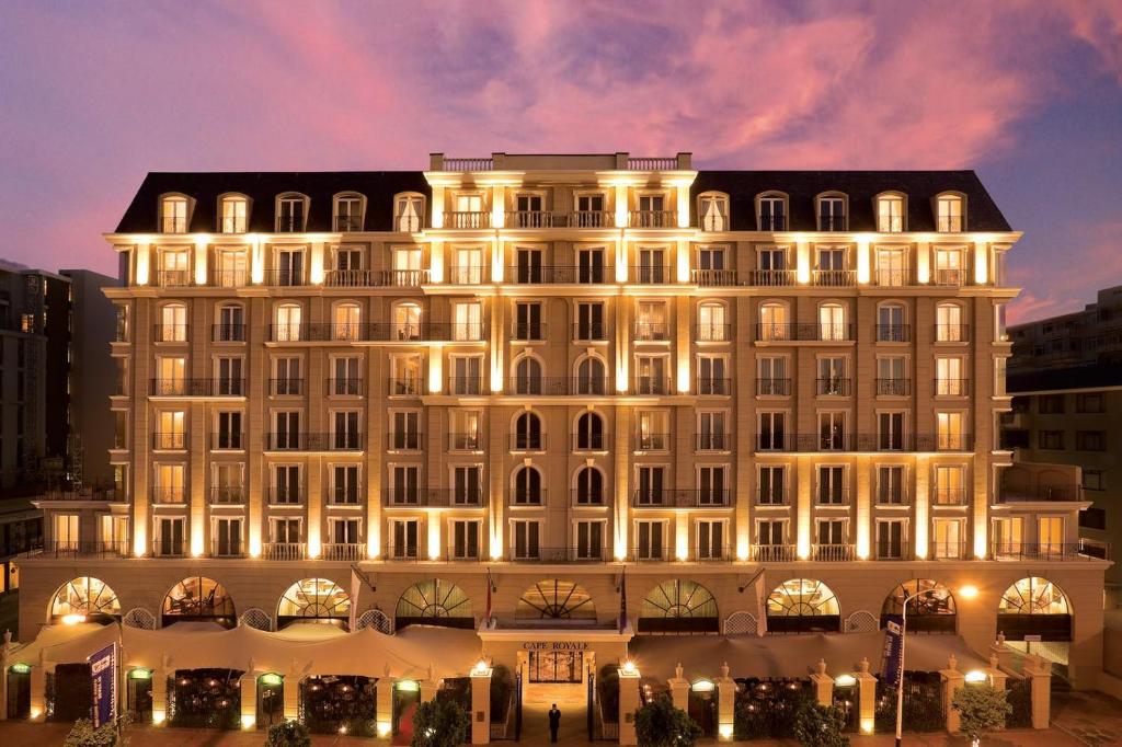 204 - 2BDR Apartment close to V&A Waterfront, Кейптаун