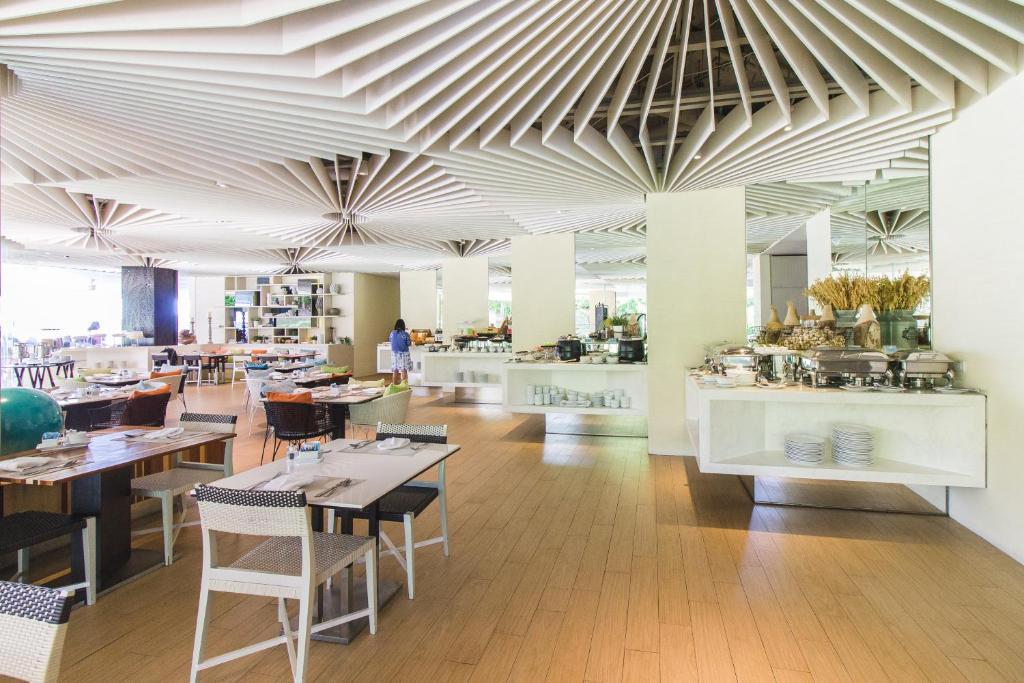 Food and beverages, Veranda Resort Pattaya - MGallery in Pattaya