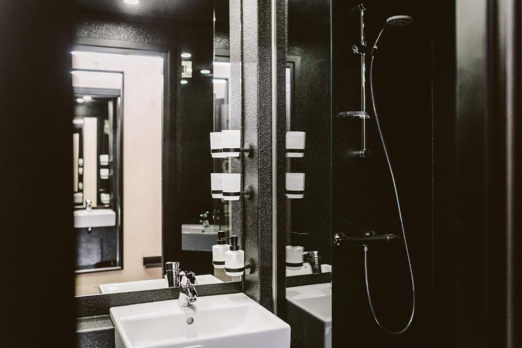 Hektor Container Hotel photo