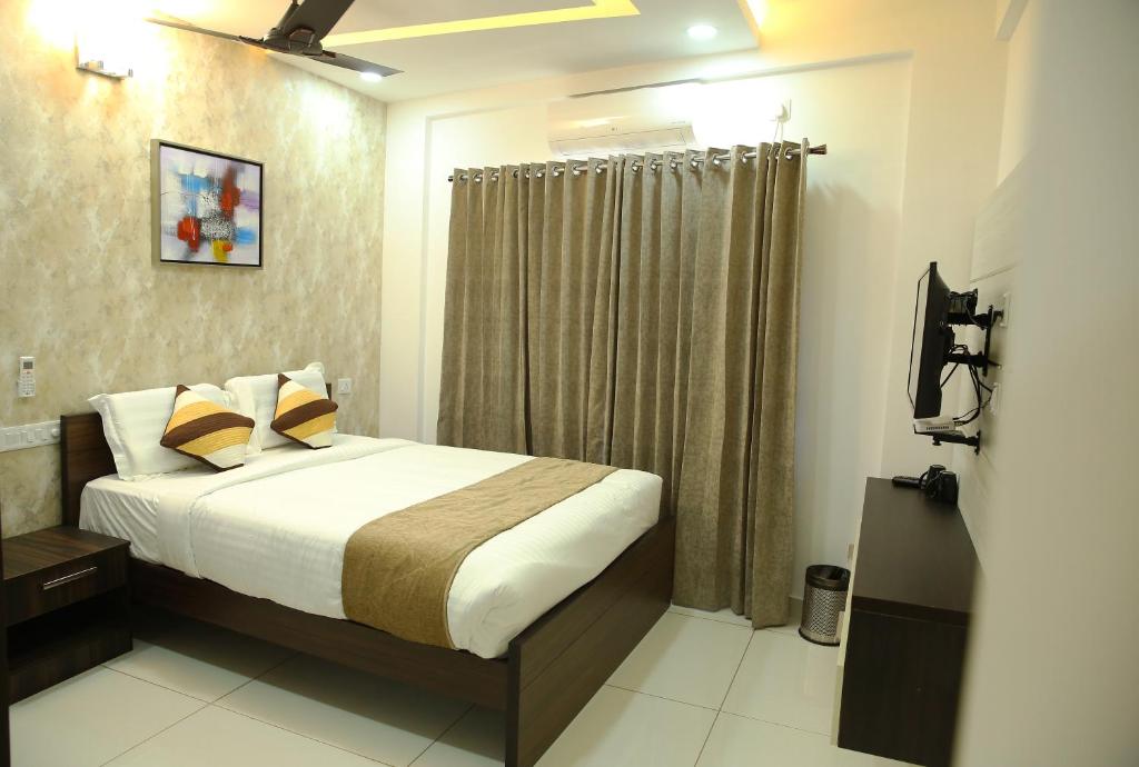 Eden Isle Luxury Service Apartment photo