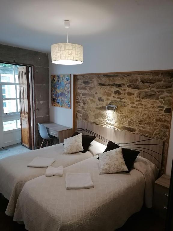 Hostal Forest — Hotel in Santiago De Compostela