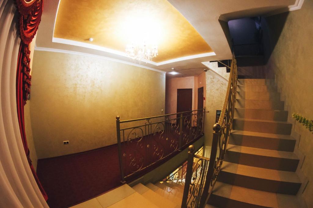 Hotel Dinastiya photo