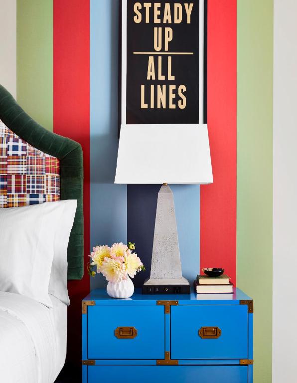 Graduate Annapolis Photo 13