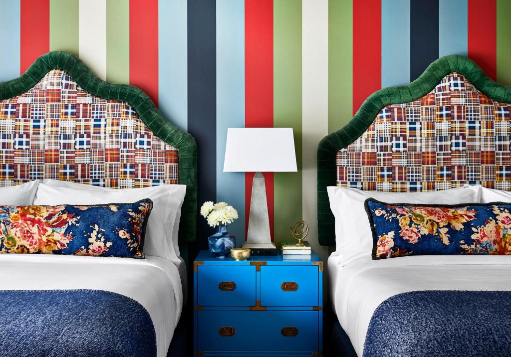 Graduate Annapolis Photo 22