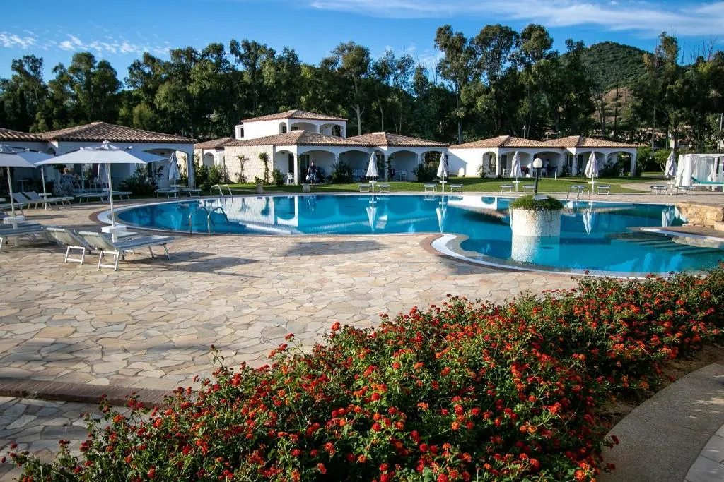 Limone Beach Resort, מלון בקסטיאדס