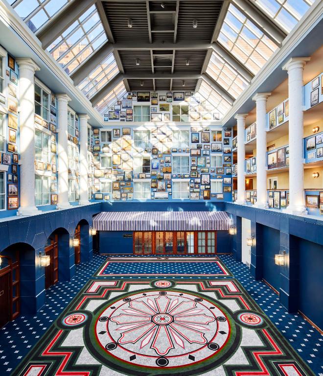 Graduate Annapolis Photo 46