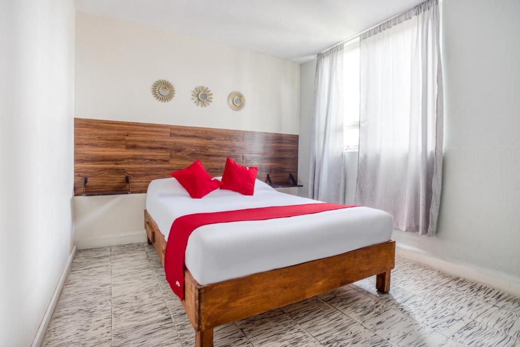 Hotel Suites Puebla — Hotel in Puebla