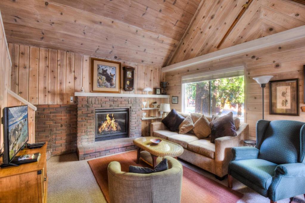 Woodland Chalet