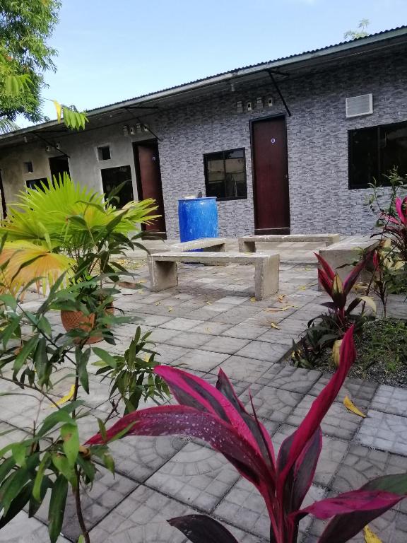 Katrina's Dorm — Hotel in Tarlac
