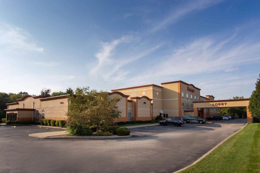 Ramada by Wyndham Glendale Heights/Lombard, Glendale Heights