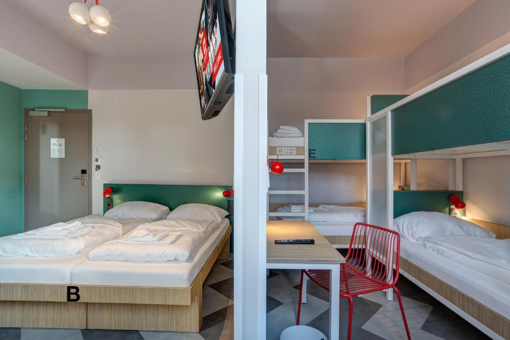 MEININGER Hotel Paris Porte de Vincennes - 5