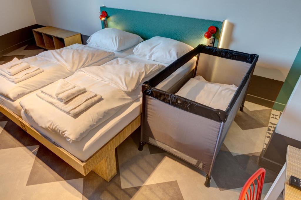 MEININGER Hotel Paris Porte de Vincennes - 3