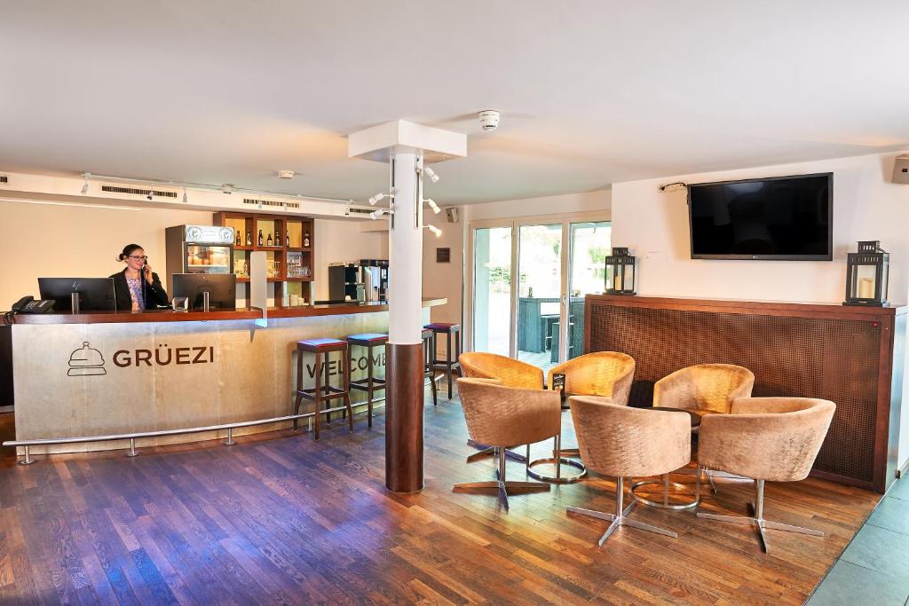 Apart-Hotel Zurich Airport photo