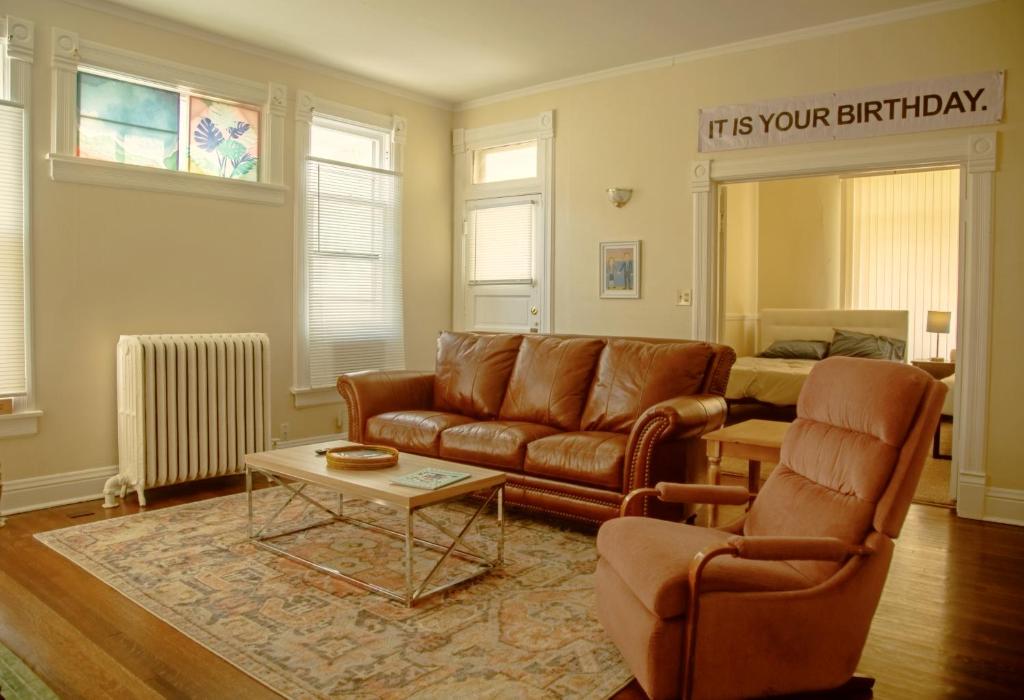 Aloft Omaha Aksarben Village (NE) reviews, prices of Hotels