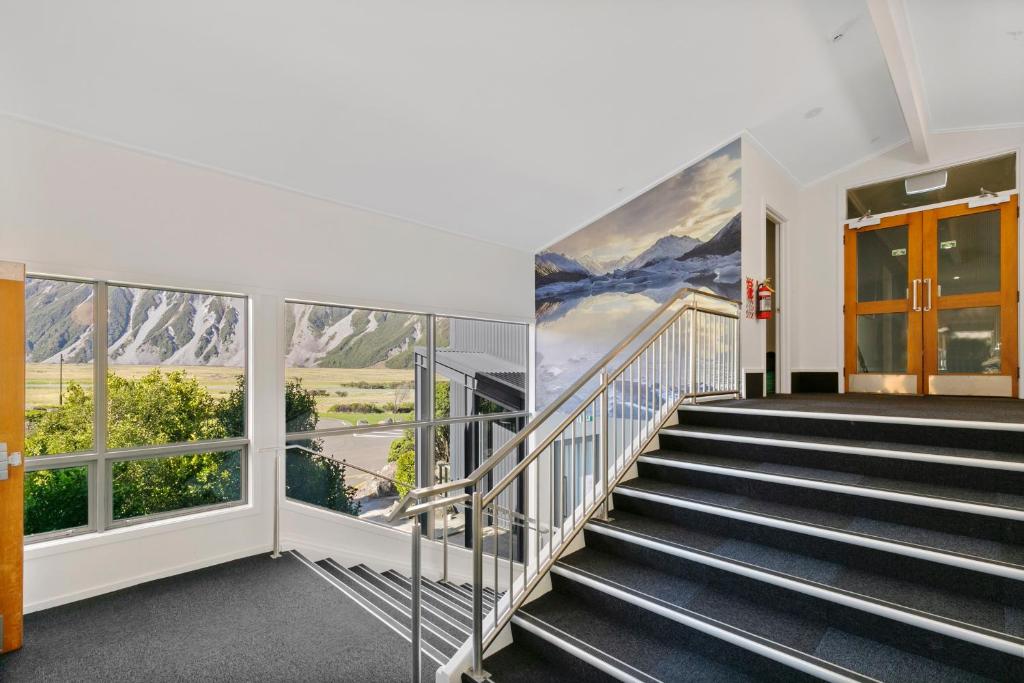 Entrance, Mt Cook Lodge & Motels in Mount Cook