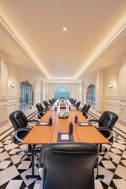 Sala de reuniões / Salões de baile