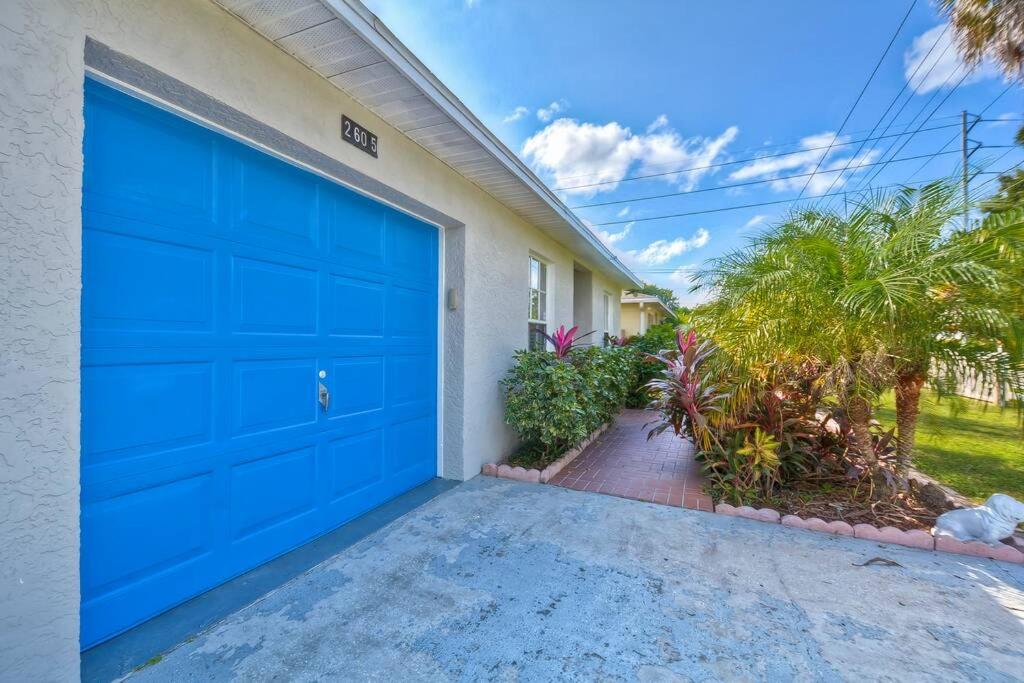Ybor Casita! Steps away from Centro Ybor! photo