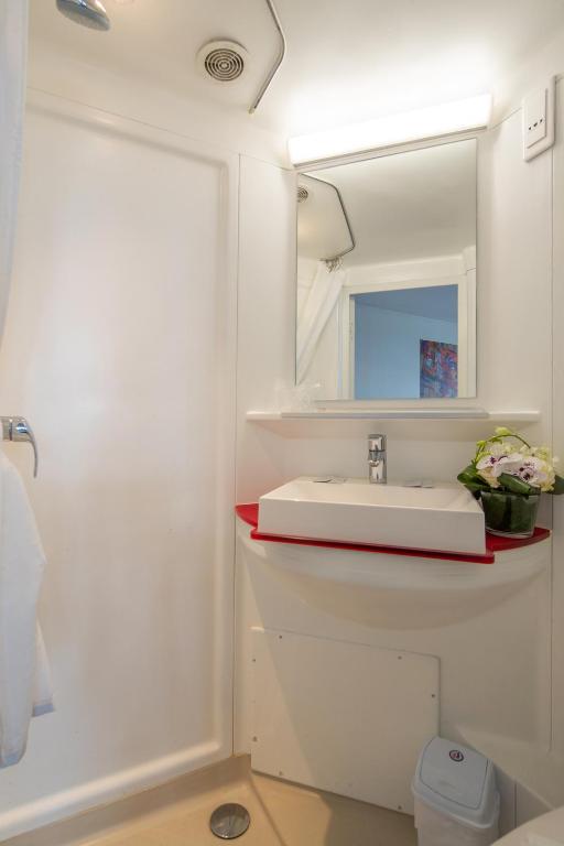 Hotel CIS Paris Maurice Ravel - 4