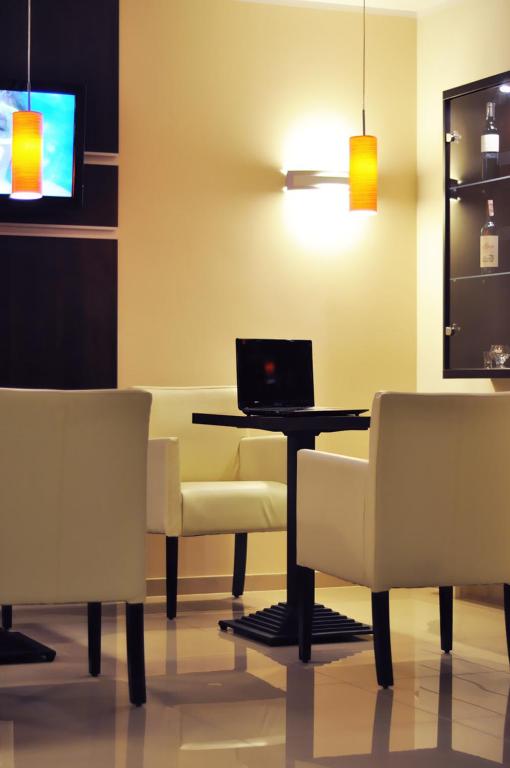 Hotel Pojezierze photo