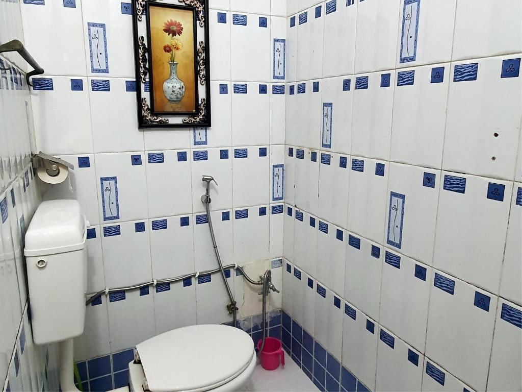 Aditya Premium HomeStay- Furnished Air Conditioned- 2BHK photo