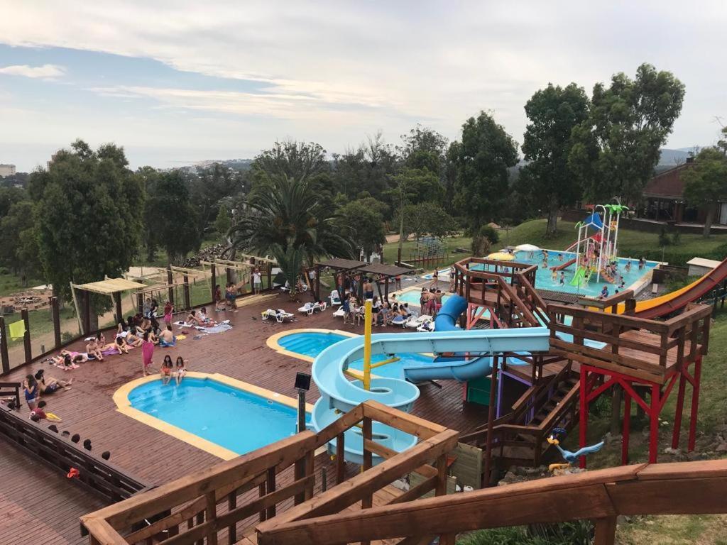 Complejo Laderas del Cerro — Hotel in Piriapolis