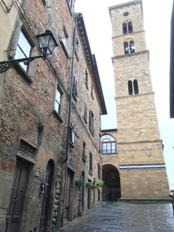 Dimora Rossetti — Hotel in Volterra