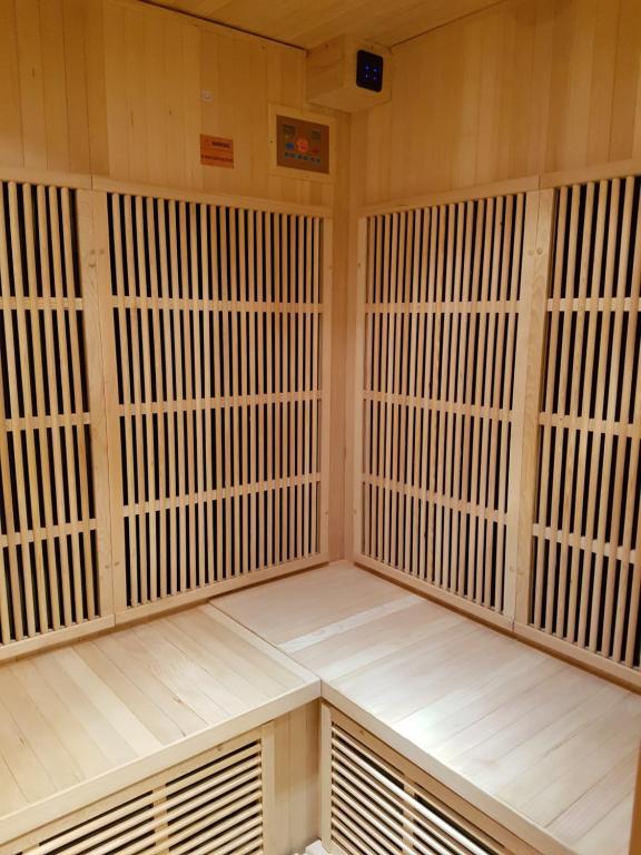 La Pinéguette maison 12 personnes spa 6 pers décoration chalet sauna 4 pers - 3