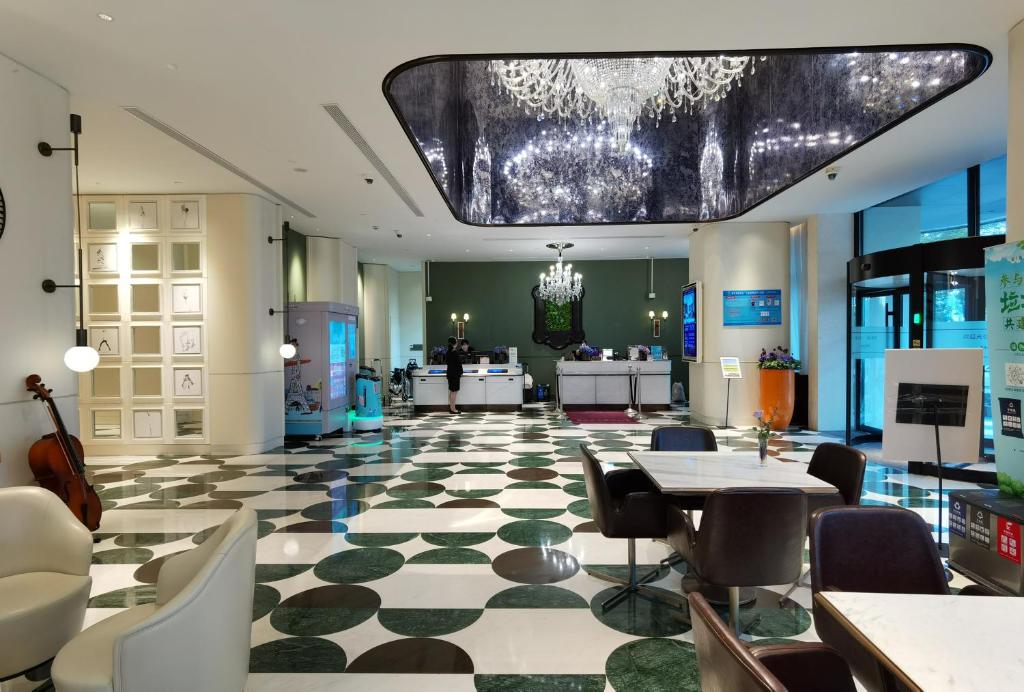 Mercure Shanghai Hongqiao Central photo